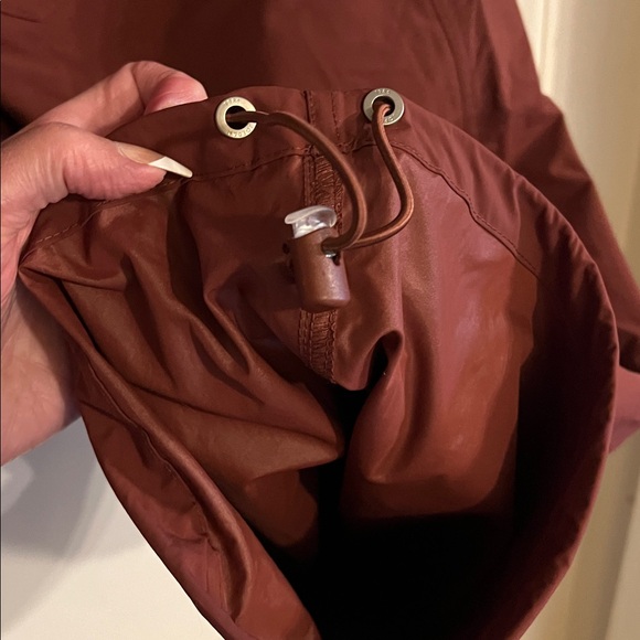 Jordan Burgundy running pants💫Tuesday price draw strings on the legs $25 - Picture 6 of 8